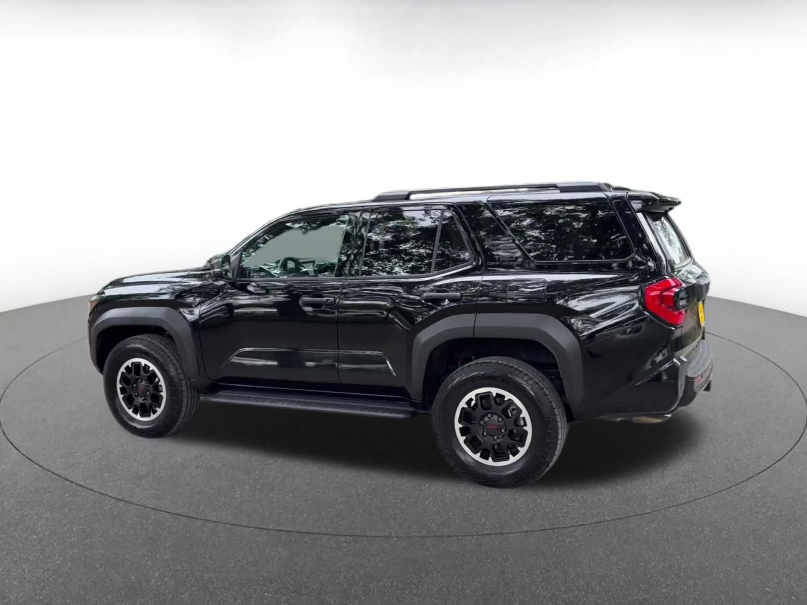 Thumbnail: 2025 Toyota 4Runner - 10