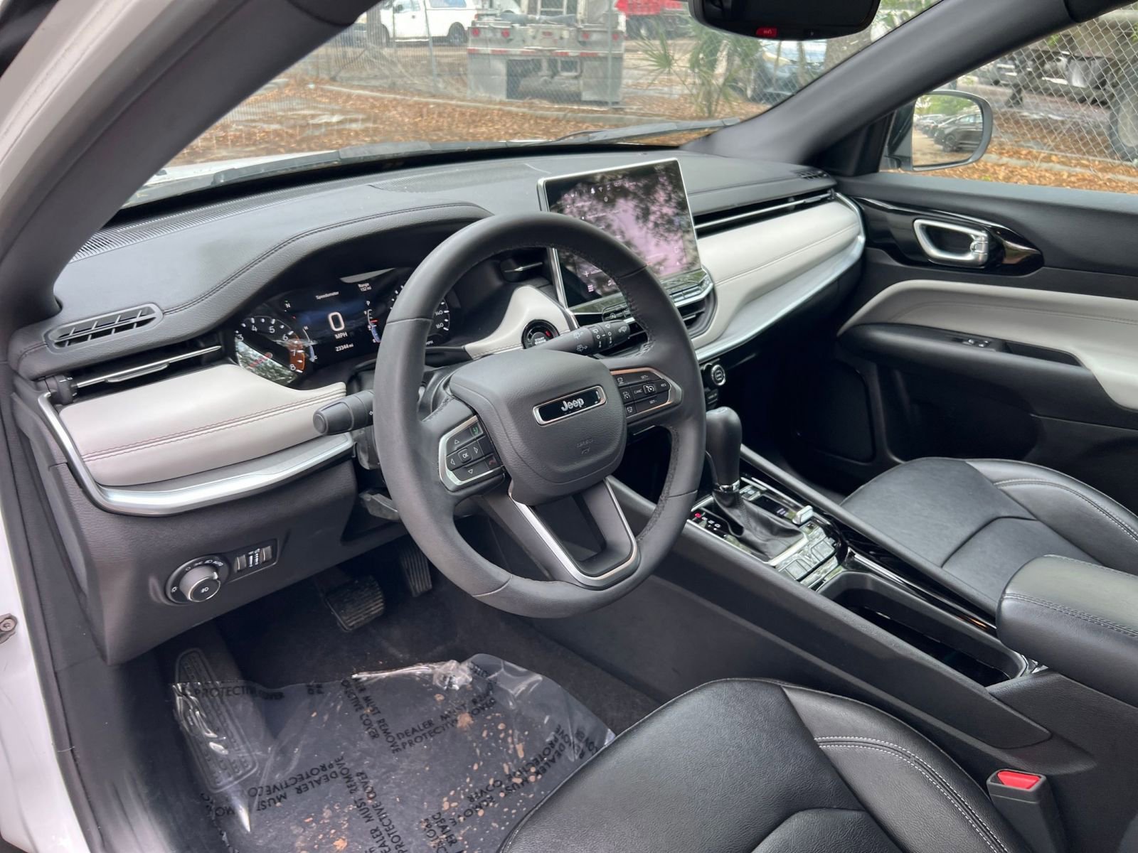 Thumbnail: 2025 Jeep Compass - 29