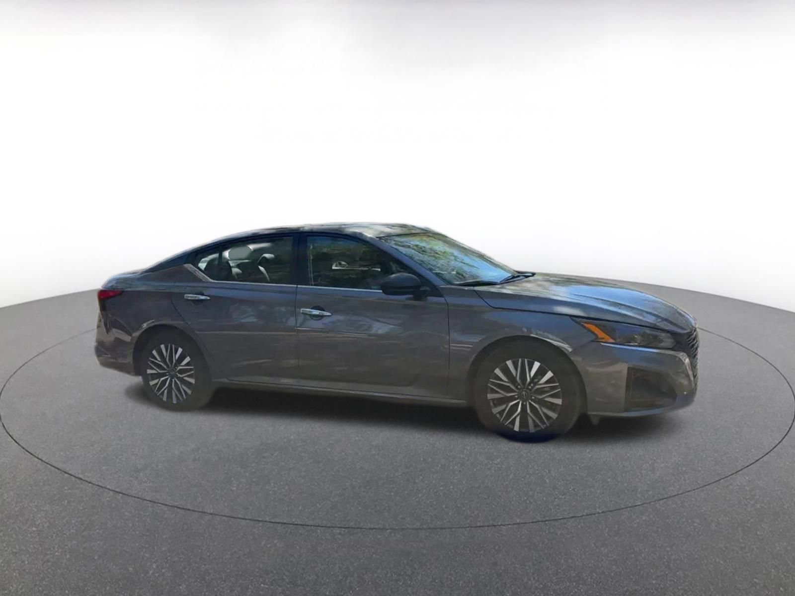 Thumbnail: 2025 Nissan Altima - 2