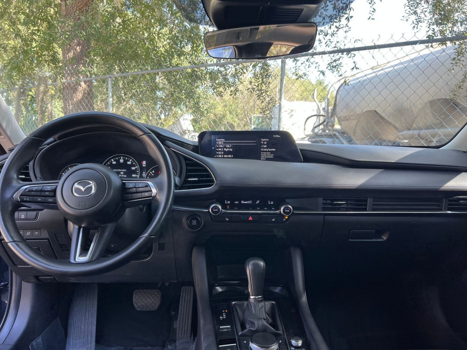 Thumbnail: 2025 Mazda Mazda3 - 27