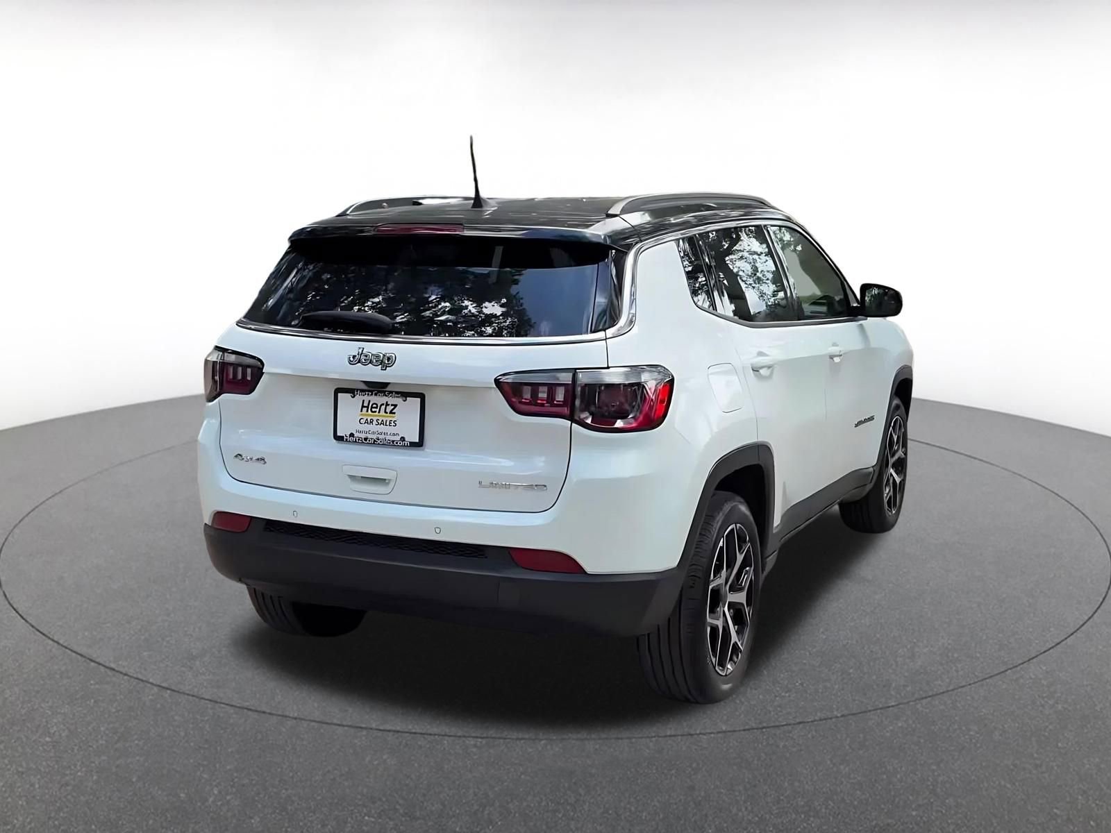 Thumbnail: 2025 Jeep Compass - 14
