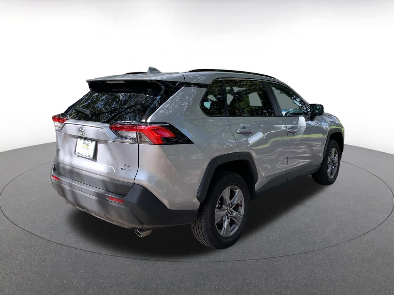 Thumbnail: 2025 Toyota RAV4 - 22