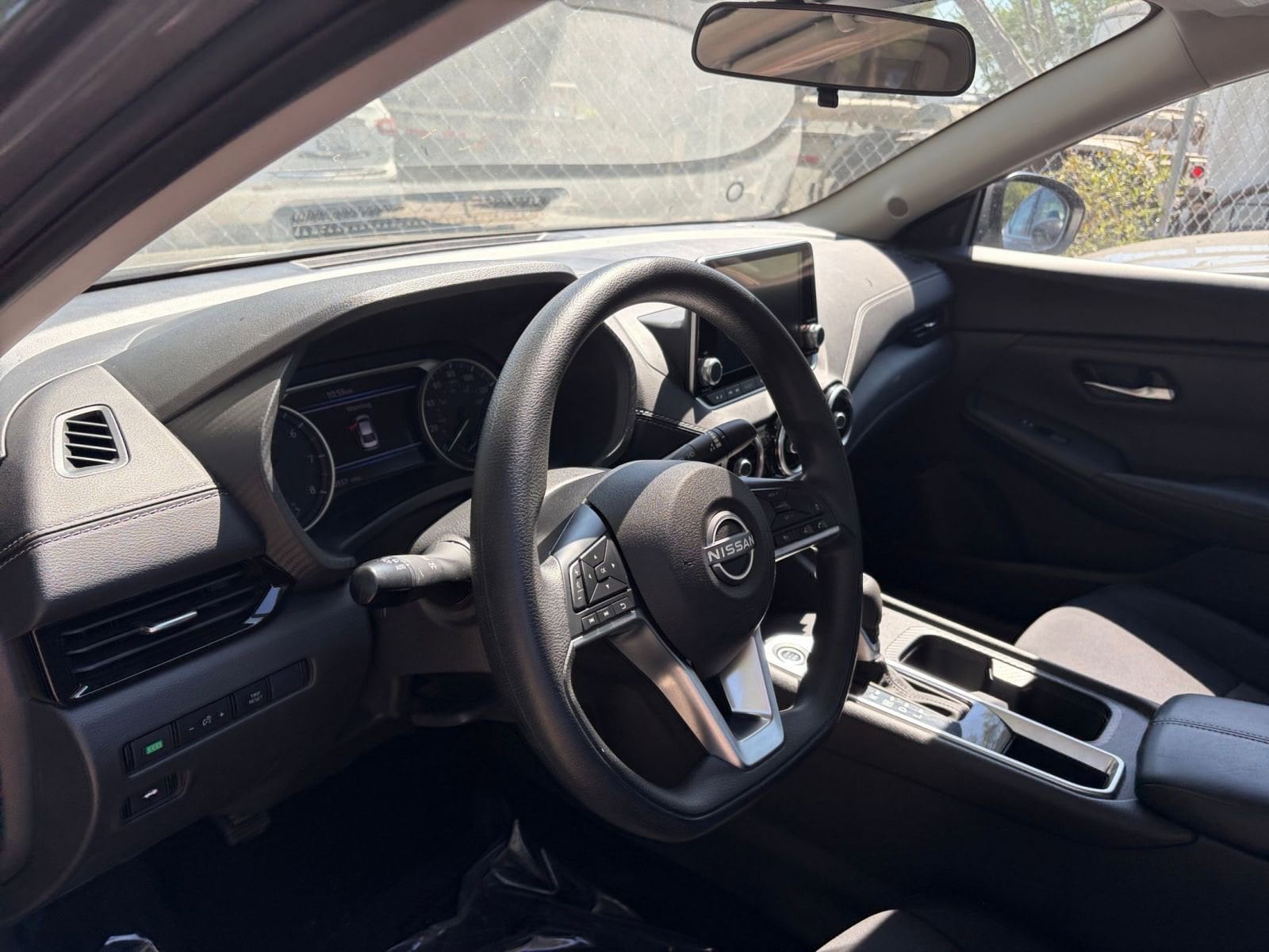 Thumbnail: 2025 Nissan Sentra - 32