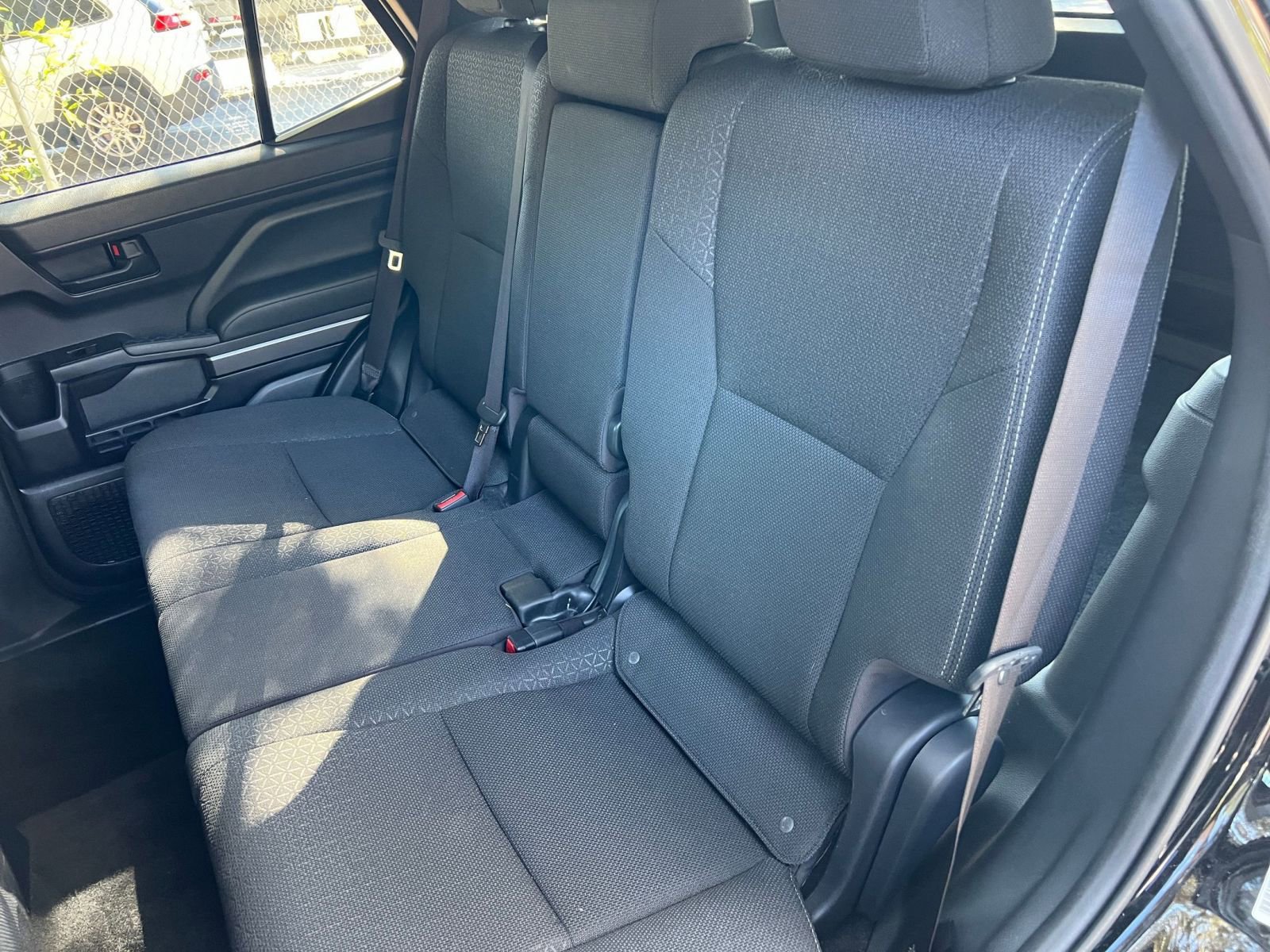 Thumbnail: 2025 Toyota 4Runner - 31