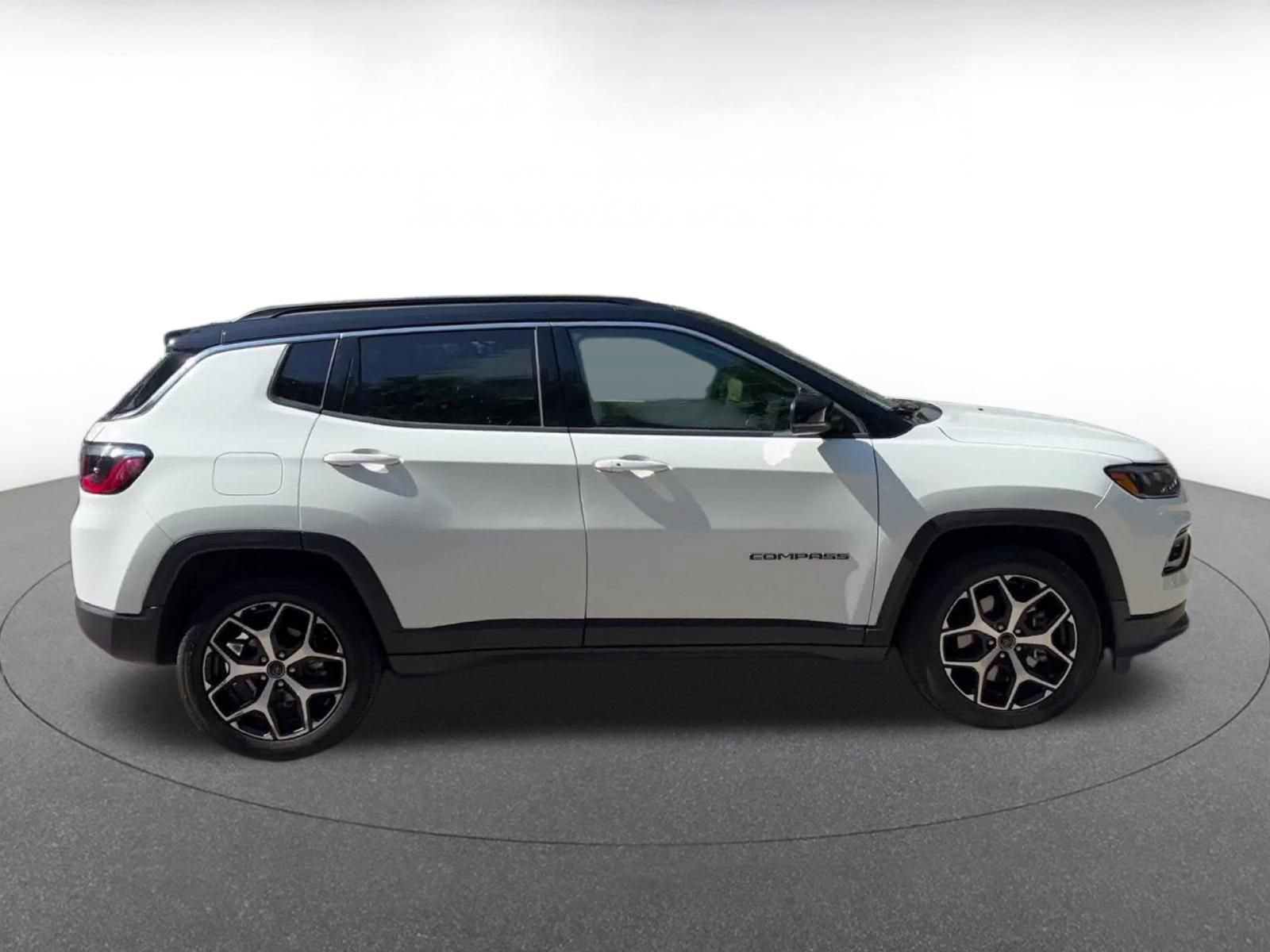 Thumbnail: 2025 Jeep Compass - 16