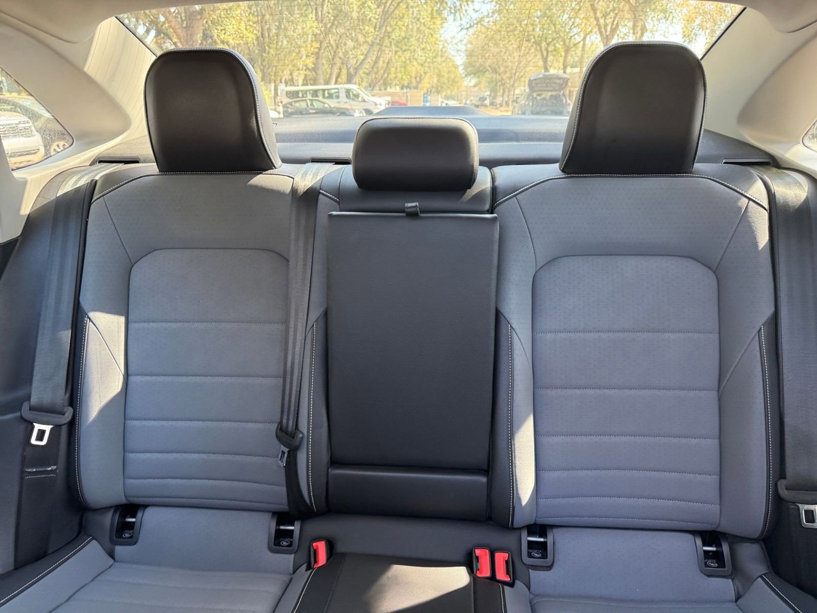 Thumbnail: 2025 Volkswagen Jetta - 33