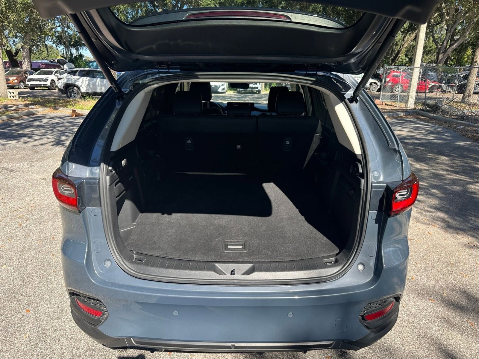 Thumbnail: 2025 Mazda CX-70 - 24