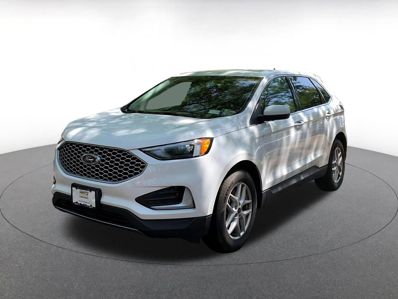 Thumbnail: 2024 Ford Edge - 3