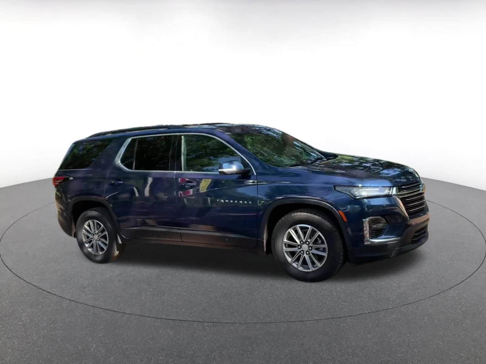 Image of 2023 Chevrolet Traverse LT Cloth w/1LT SUV