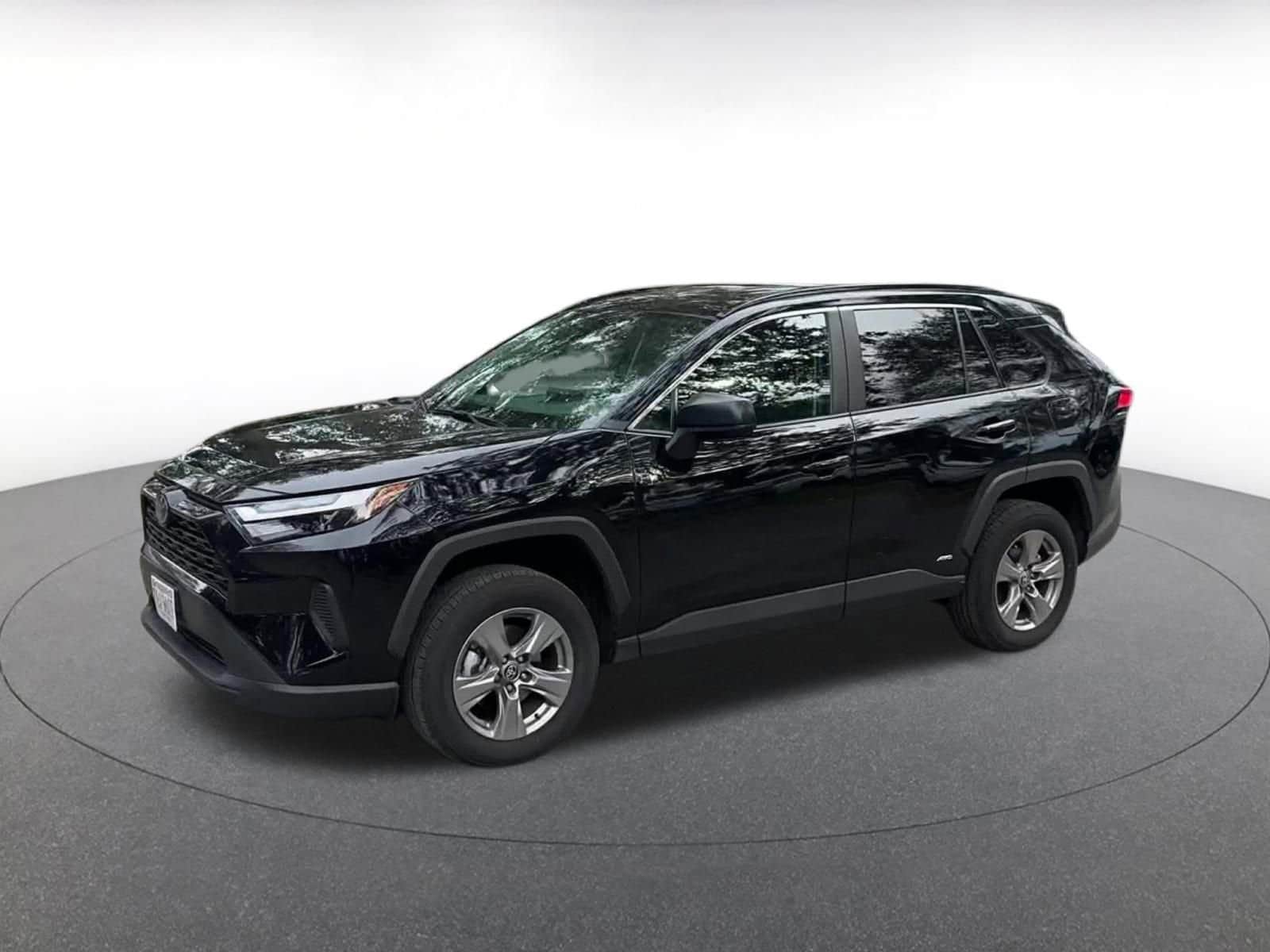 Thumbnail: 2025 Toyota RAV4 - 8