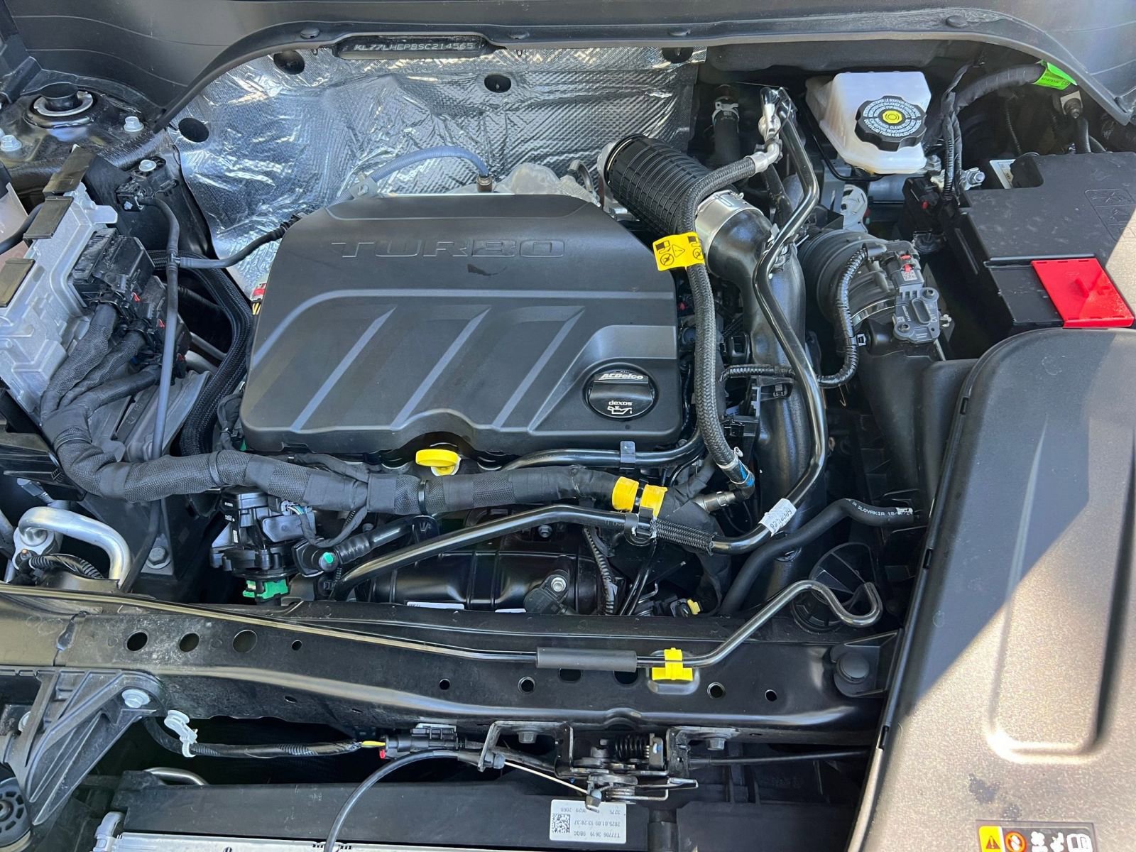 Thumbnail: 2025 Chevrolet Trax - 25