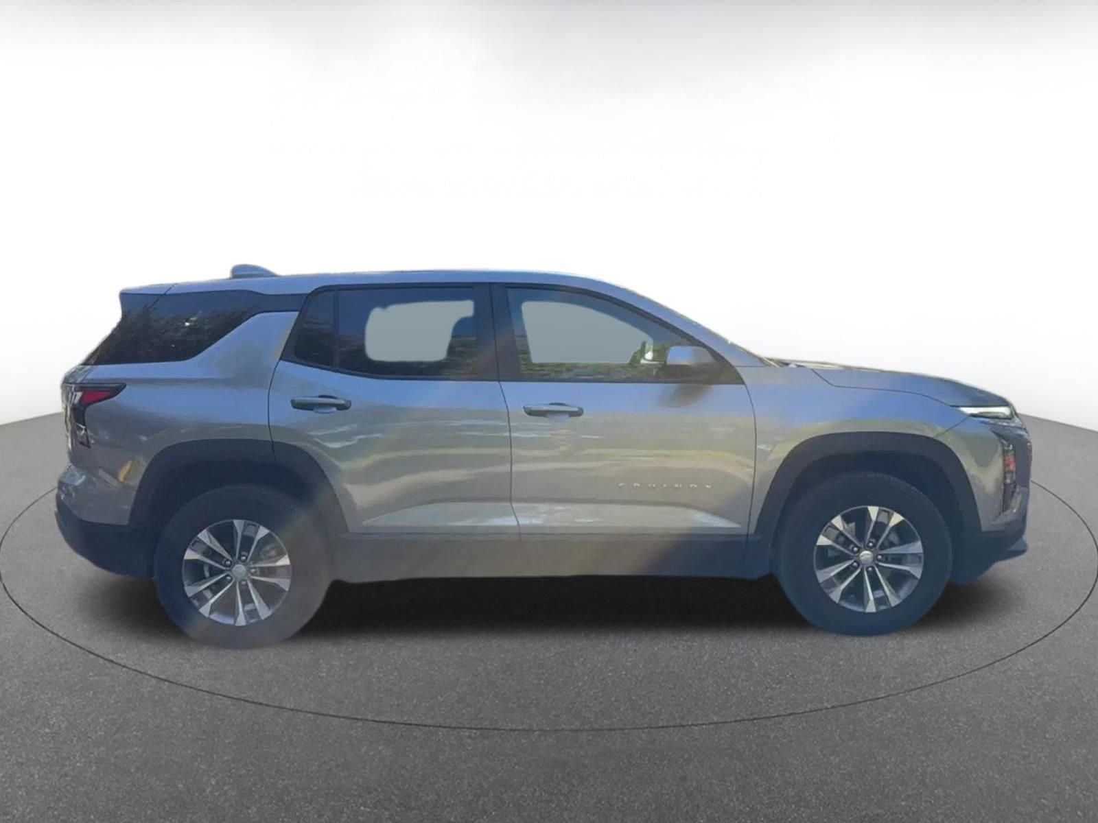 Thumbnail: 2025 Chevrolet Equinox - 16