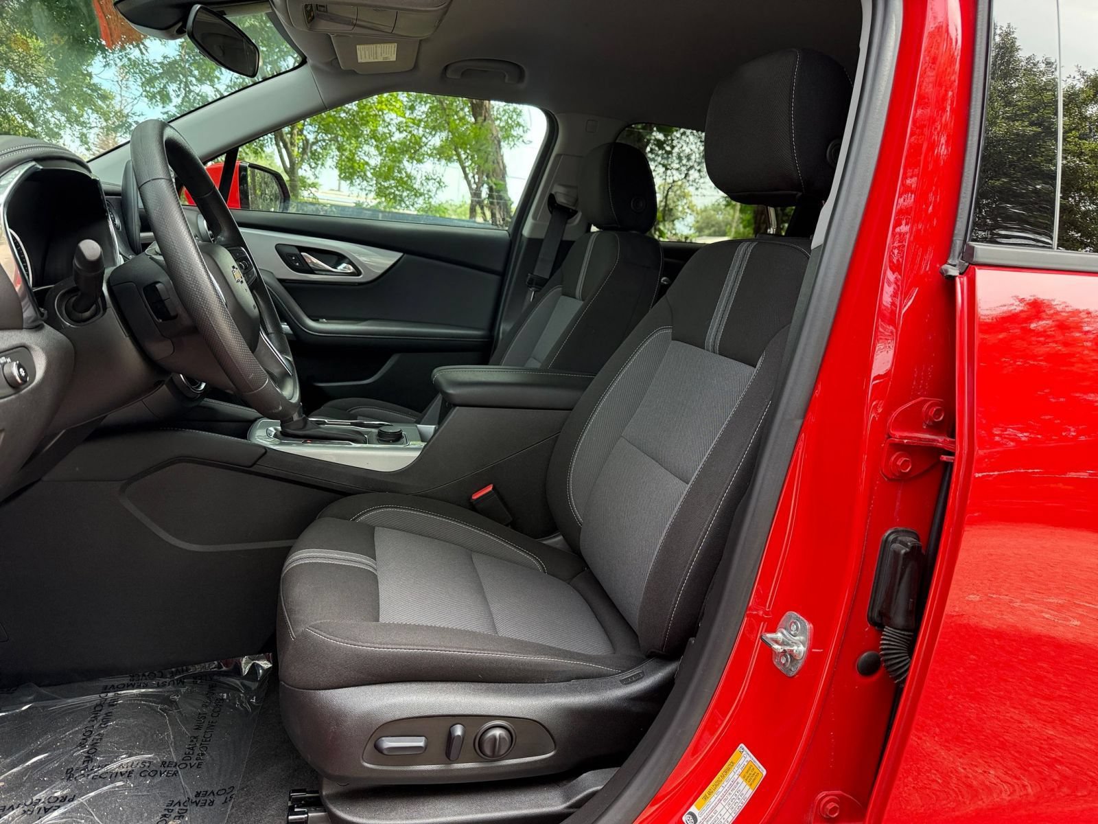Thumbnail: 2025 Chevrolet Blazer - 34
