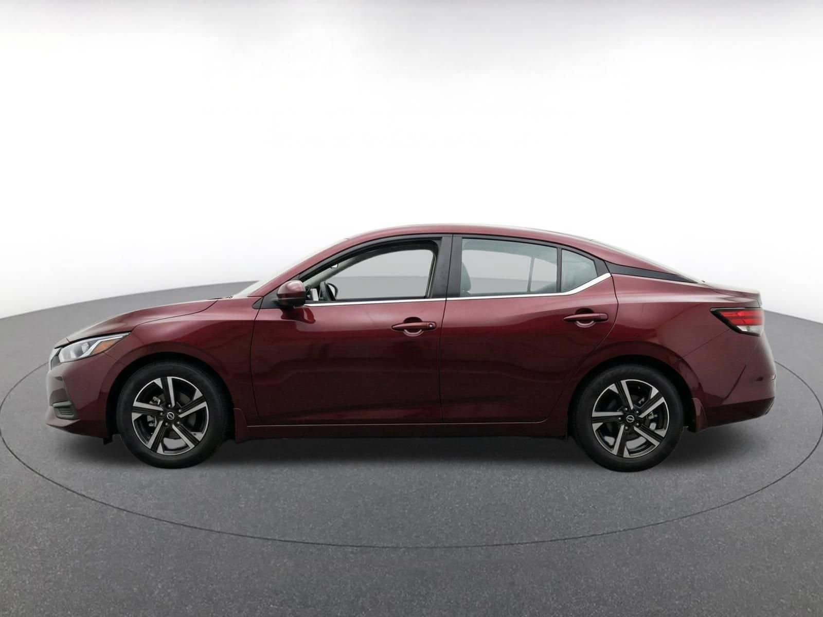 Thumbnail: 2025 Nissan Sentra - 4