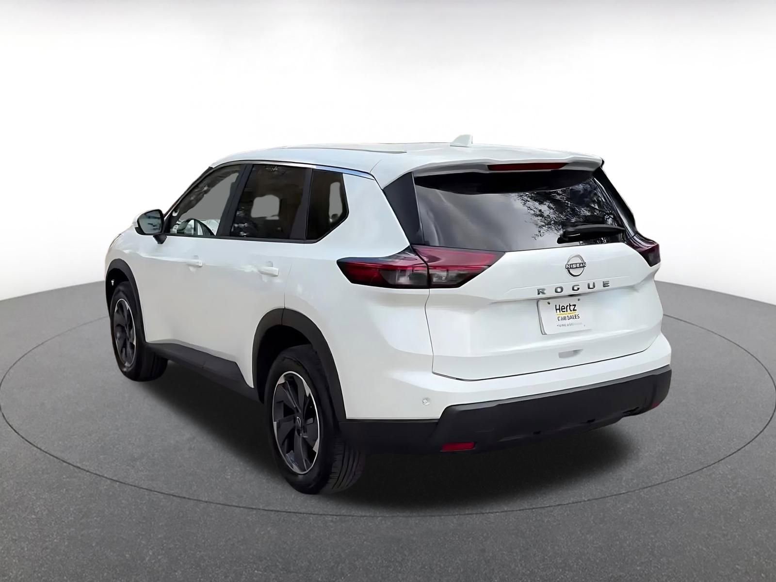 Thumbnail: 2025 Nissan Rogue - 11