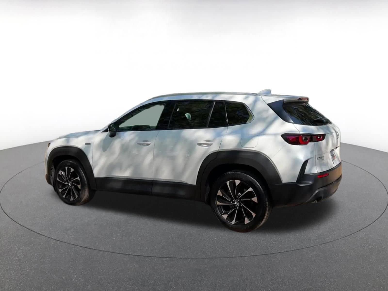 Thumbnail: 2025 Mazda CX-50 - 10