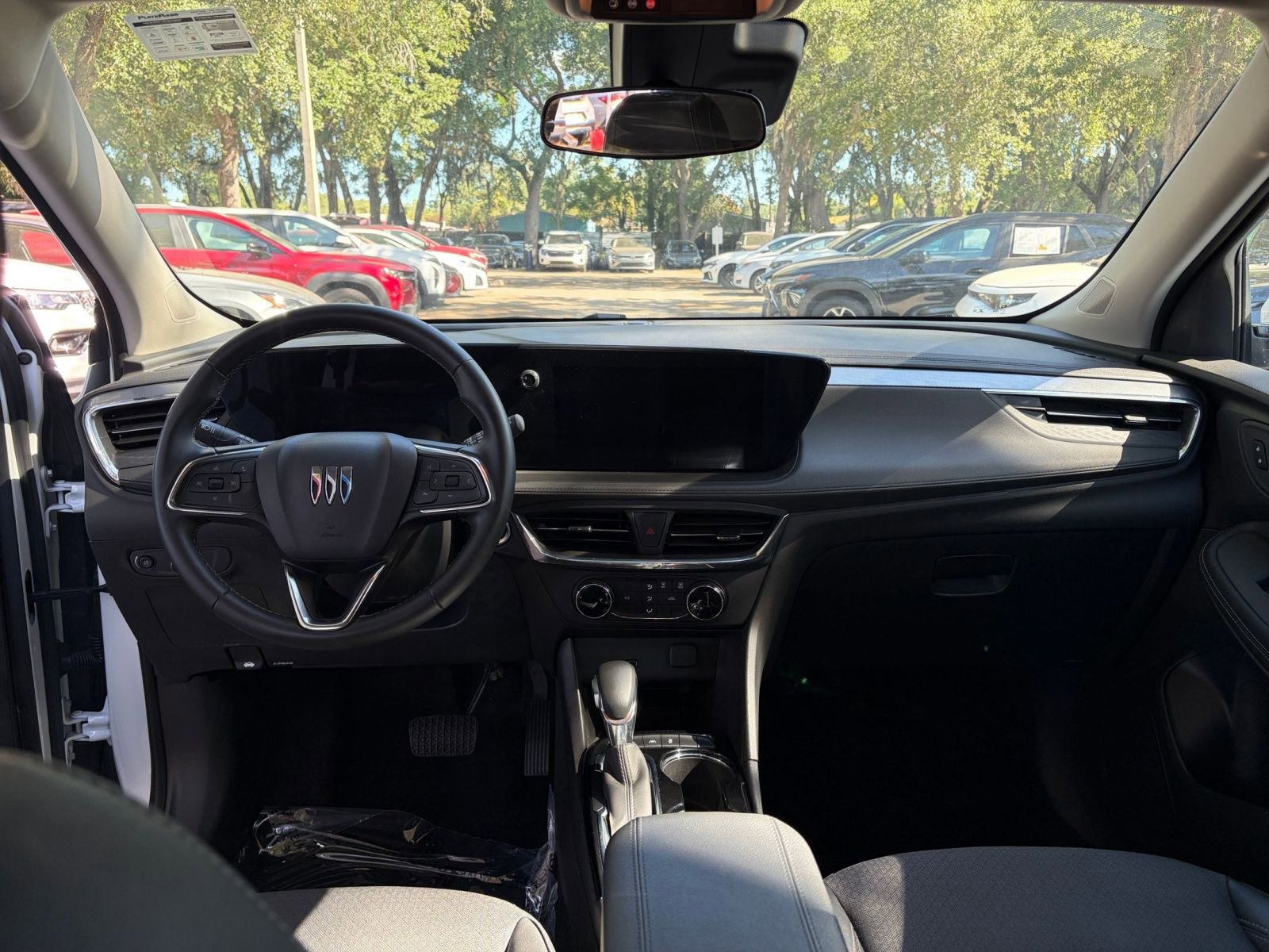 Thumbnail: 2025 Buick Encore GX - 32