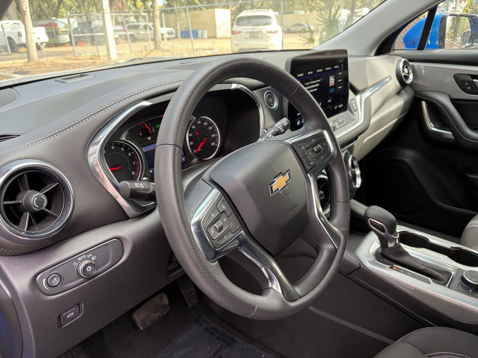 Thumbnail: 2025 Chevrolet Blazer - 31