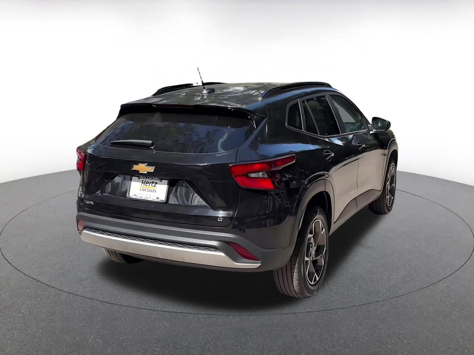 Thumbnail: 2025 Chevrolet Trax - 14