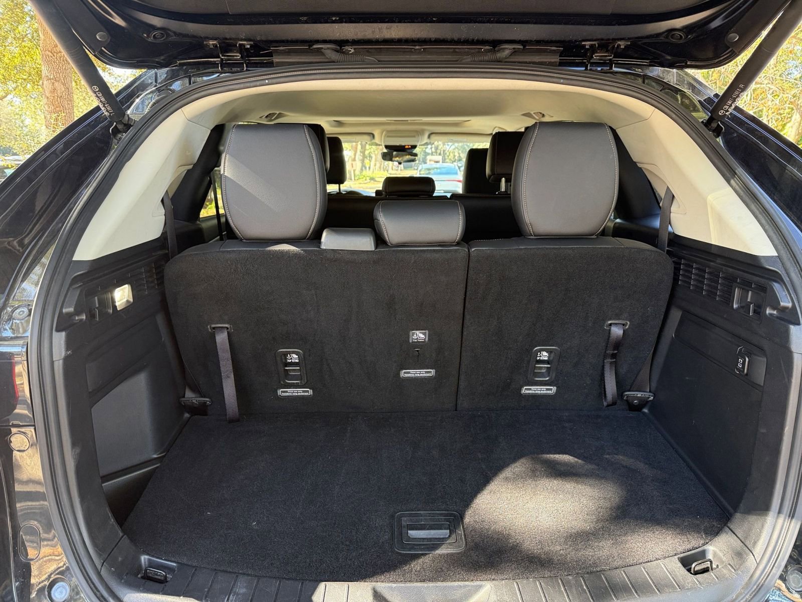 Thumbnail: 2025 Mazda CX-90 - 25