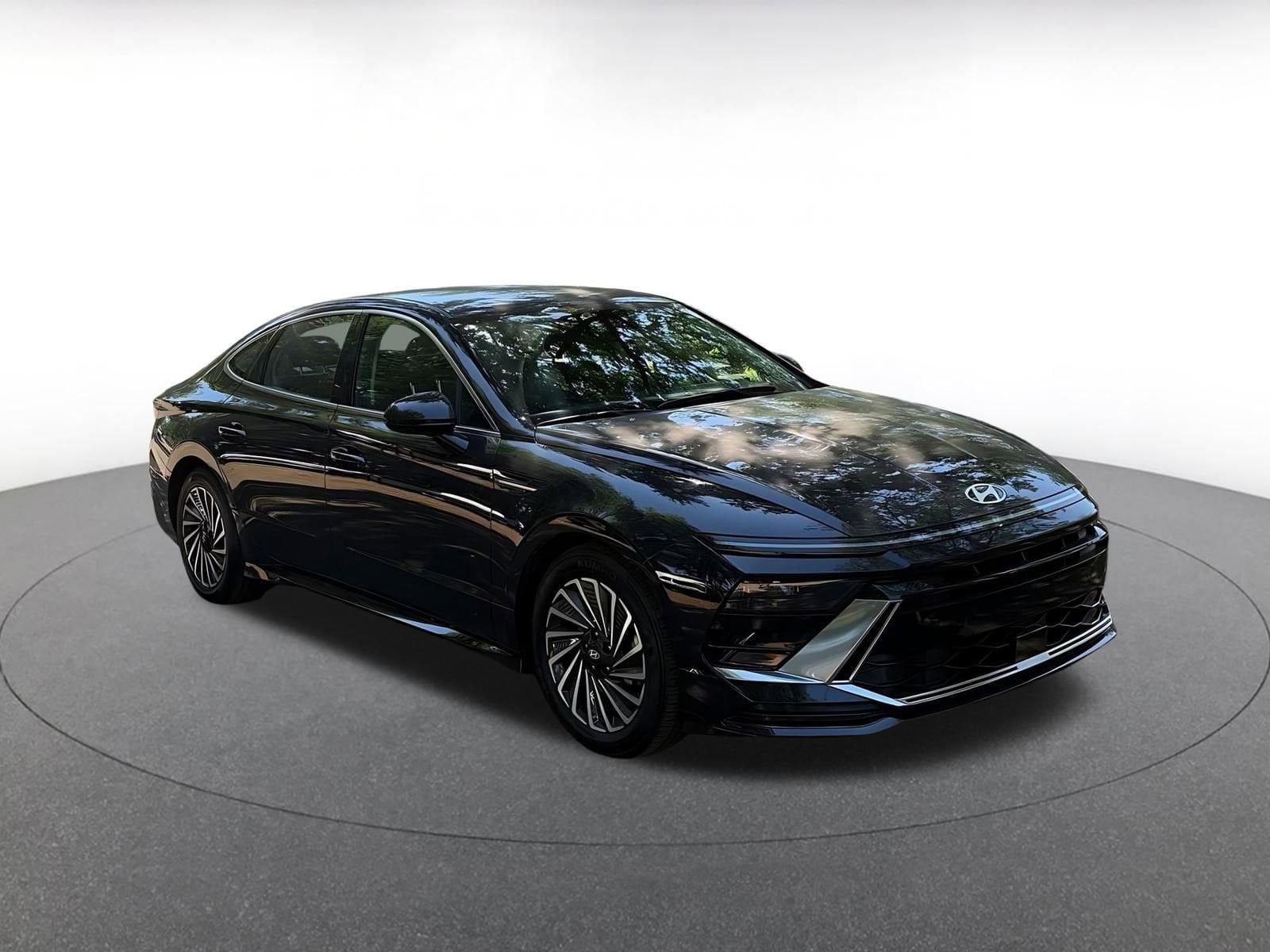 Thumbnail: 2025 Hyundai Sonata - 1