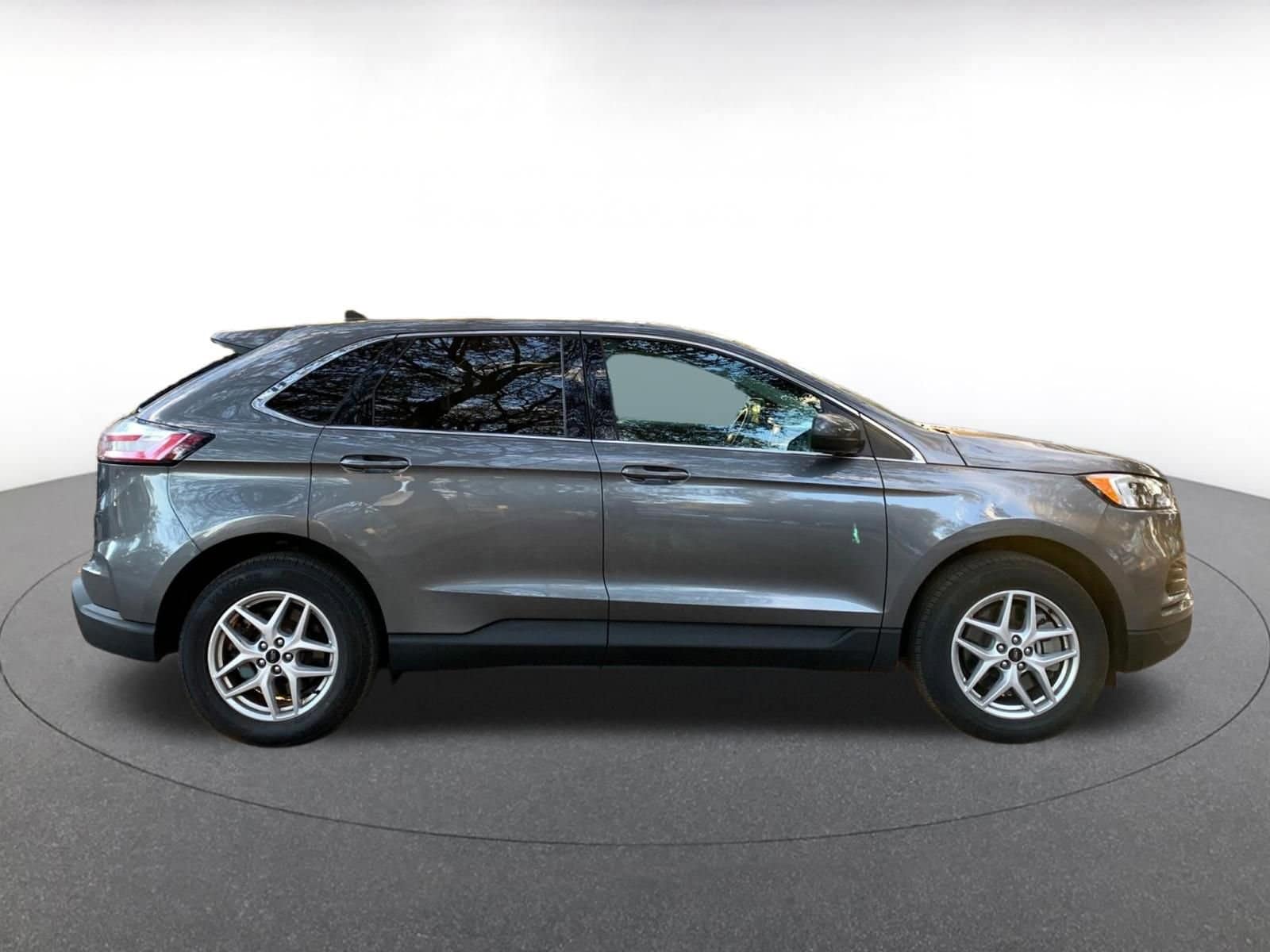 Thumbnail: 2024 Ford Edge - 8