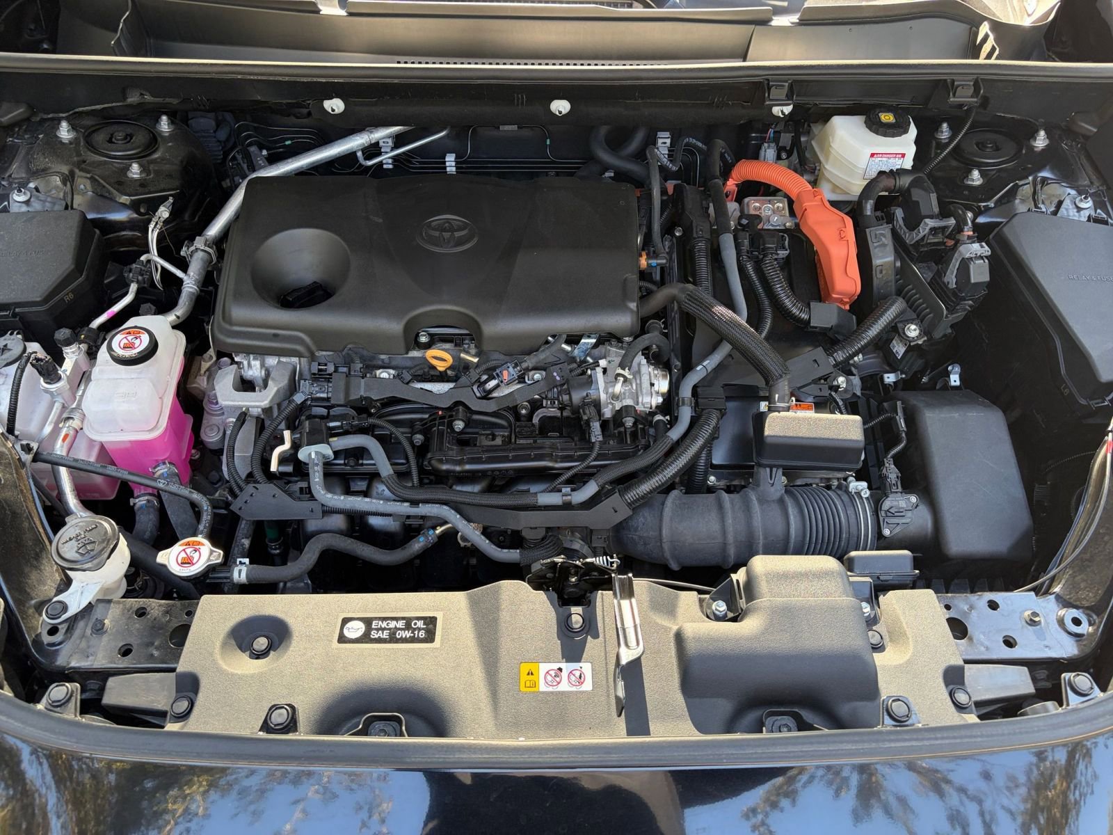 Thumbnail: 2025 Toyota RAV4 - 25