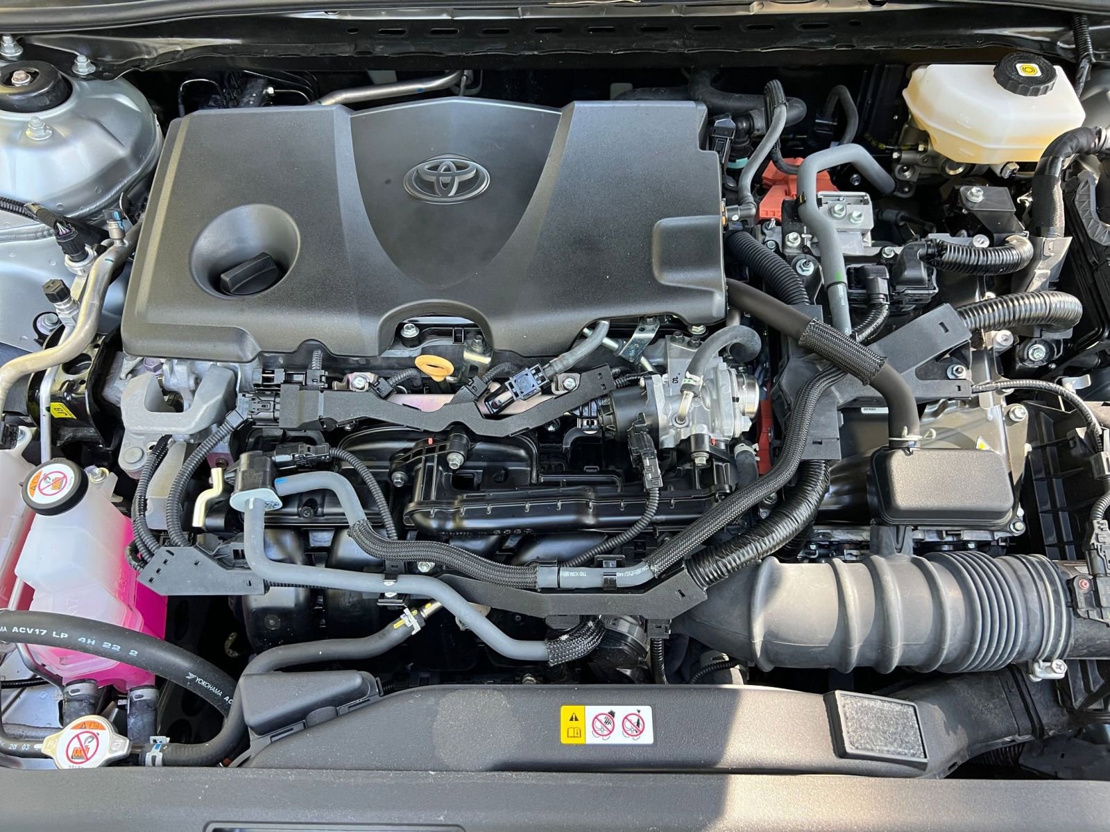 Thumbnail: 2025 Toyota Camry - 25