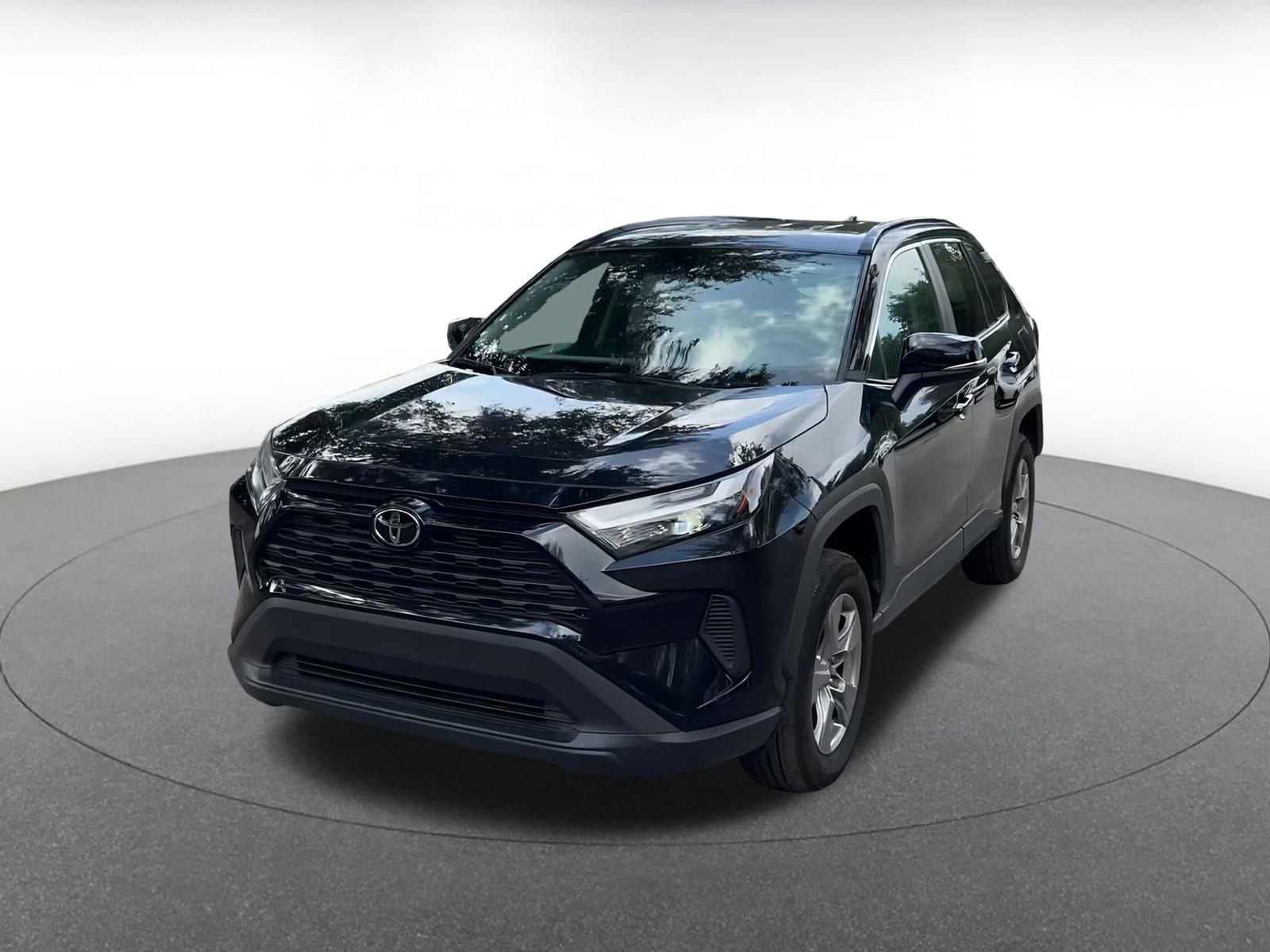 Thumbnail: 2024 Toyota RAV4 - 7