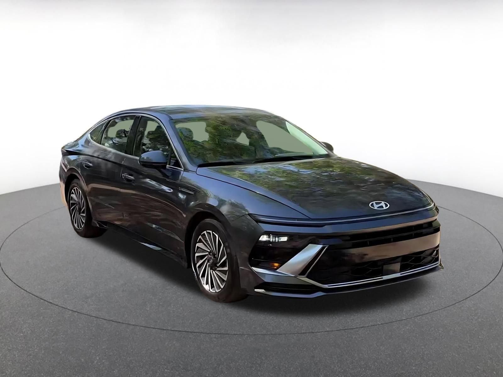 Thumbnail: 2025 Hyundai Sonata - 3