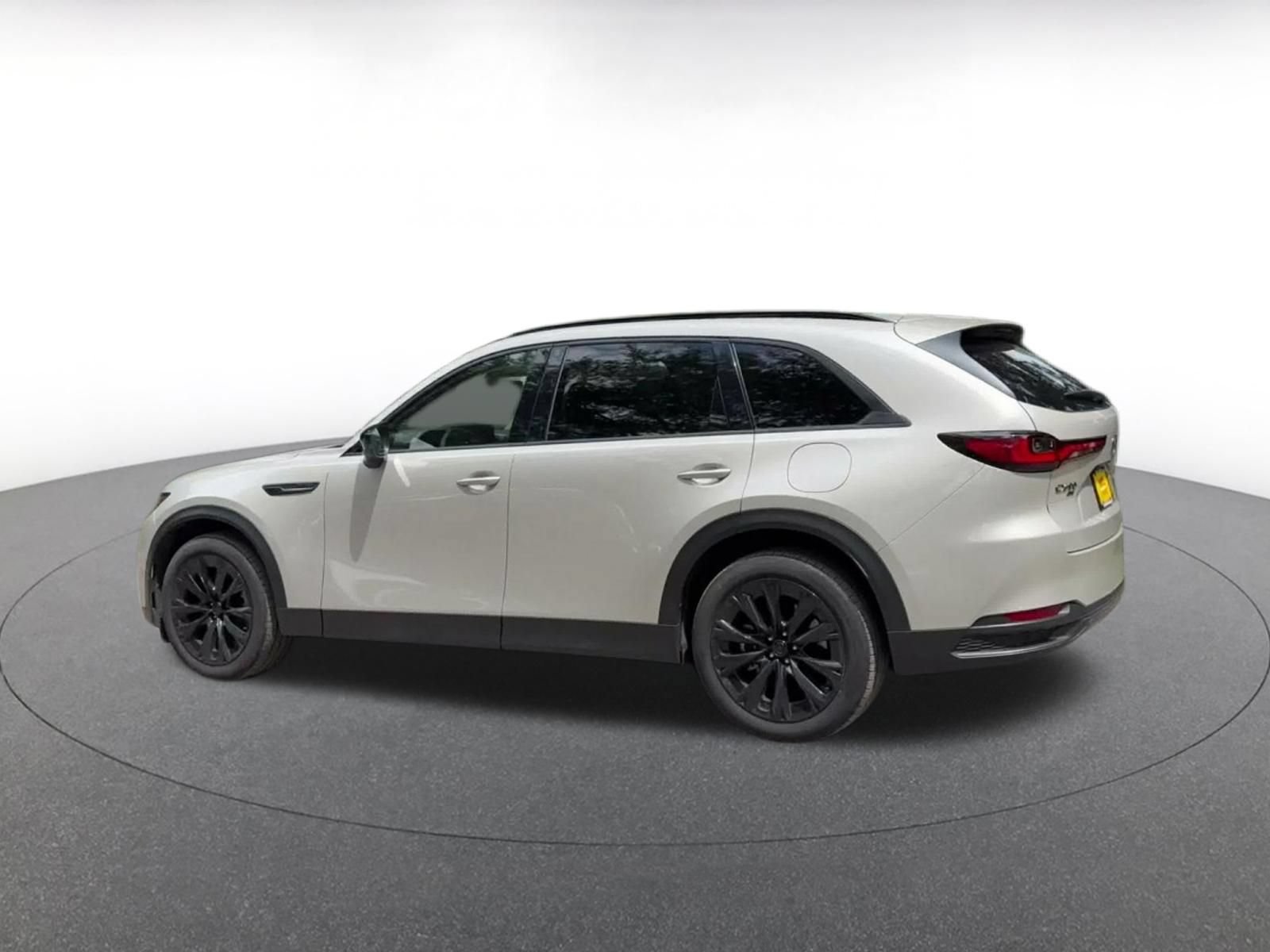 Thumbnail: 2026 Mazda CX-90 - 8