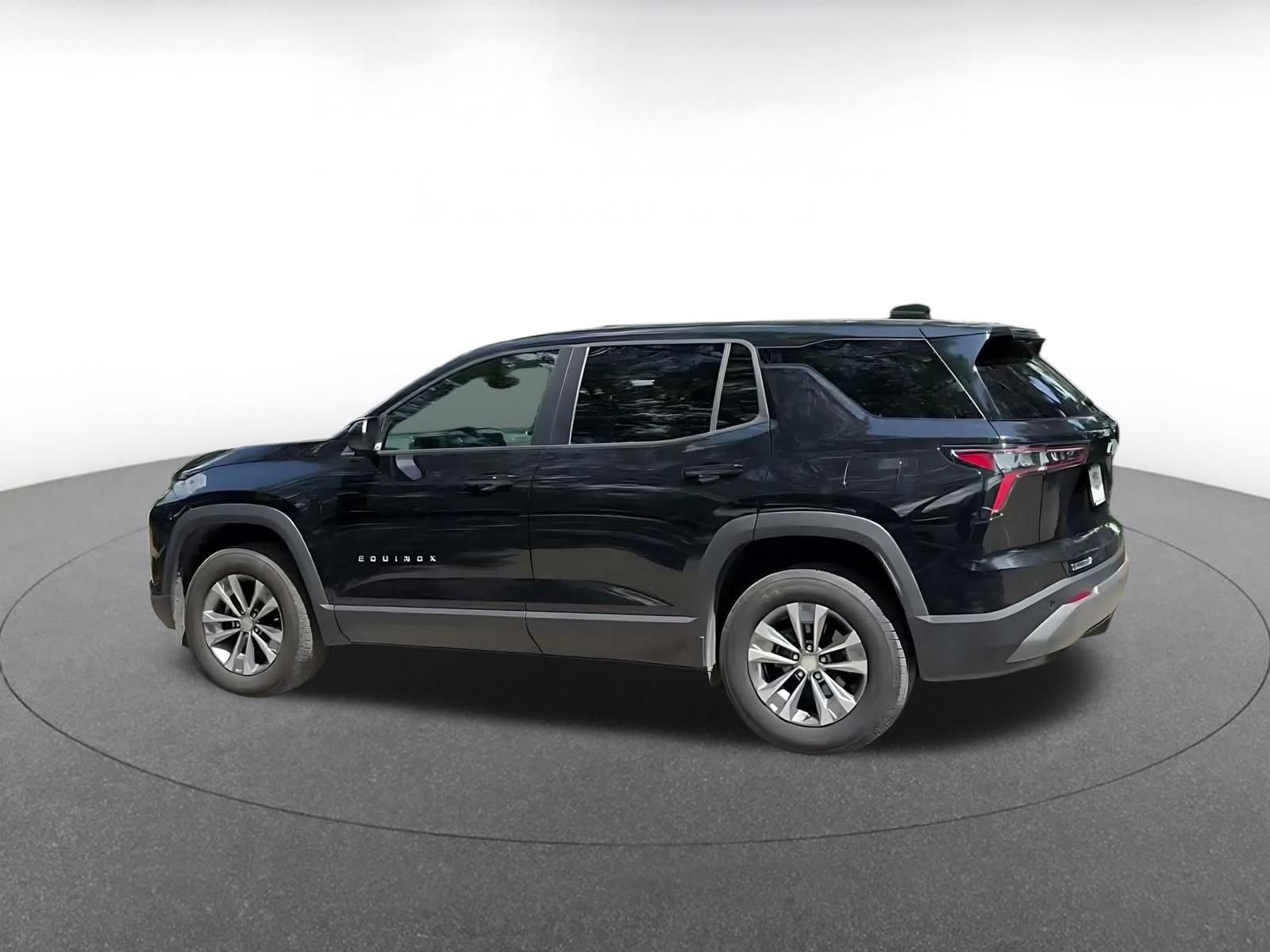 Thumbnail: 2025 Chevrolet Equinox - 10