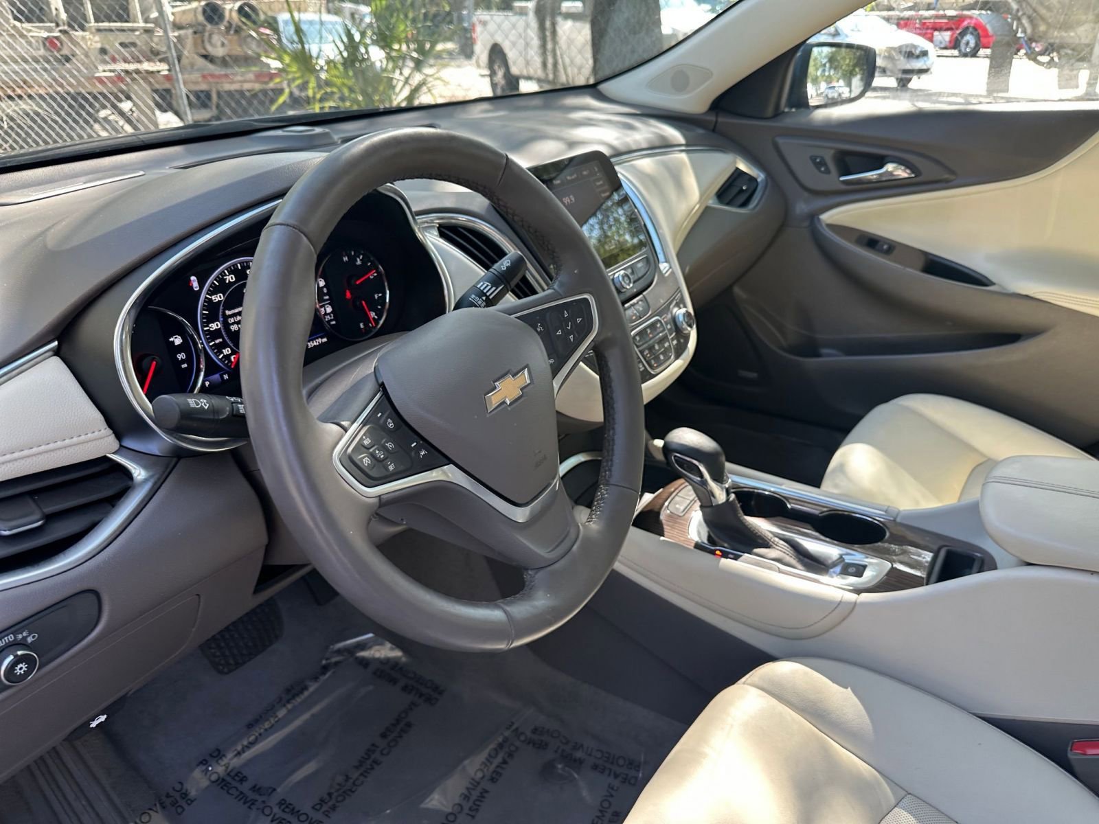 Thumbnail: 2024 Chevrolet Malibu - 28