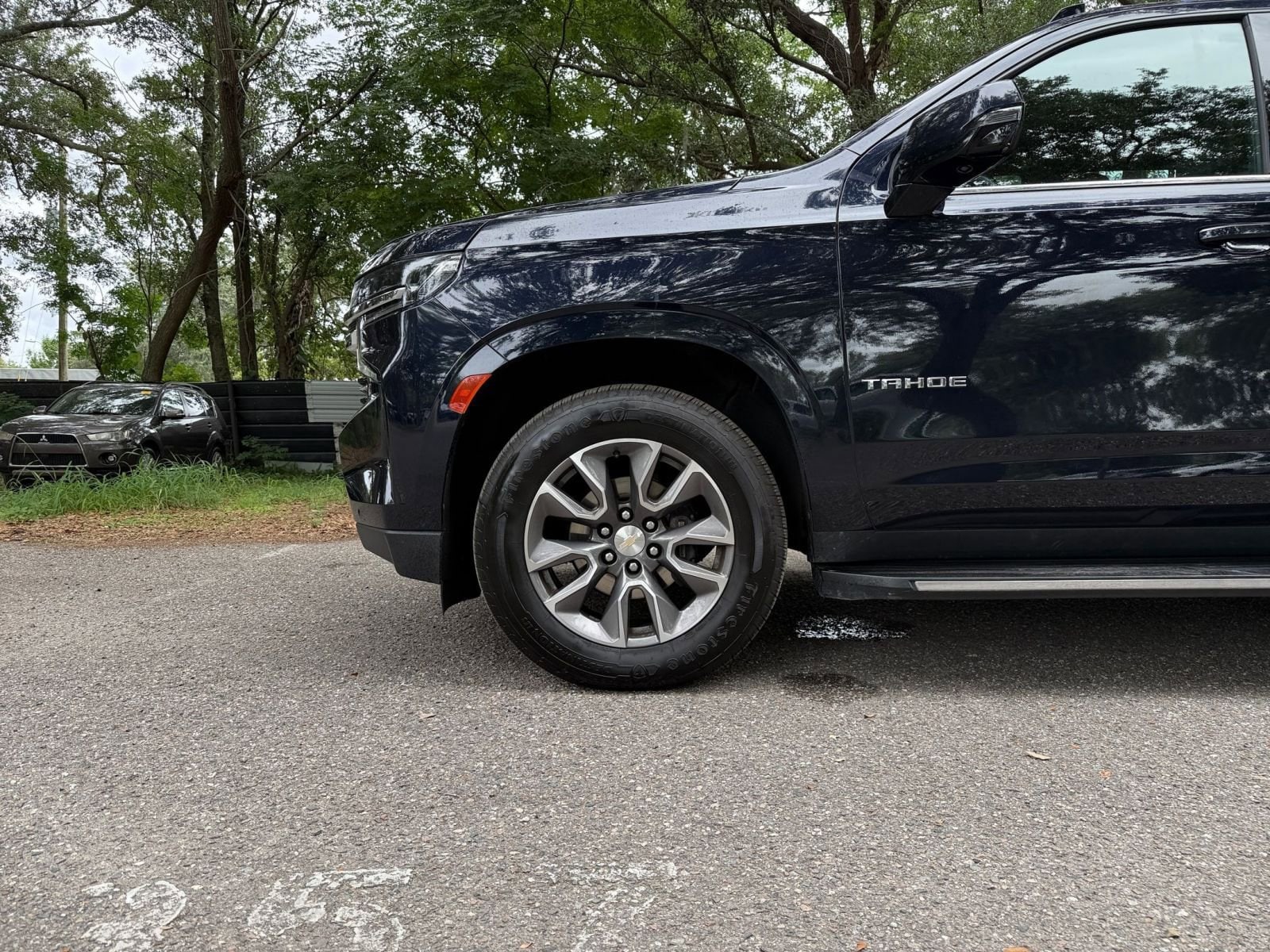 Thumbnail: 2023 Chevrolet Tahoe - 30