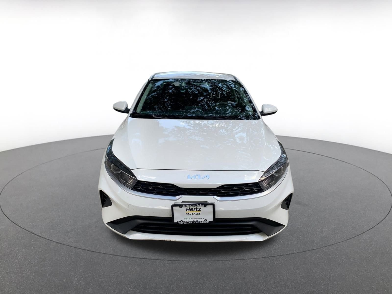 Thumbnail: 2024 Kia Forte - 2