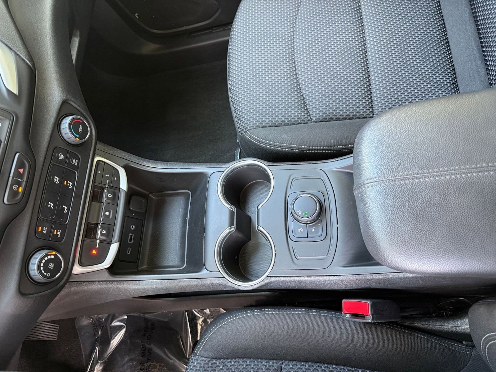 Thumbnail: 2024 GMC Terrain - 35