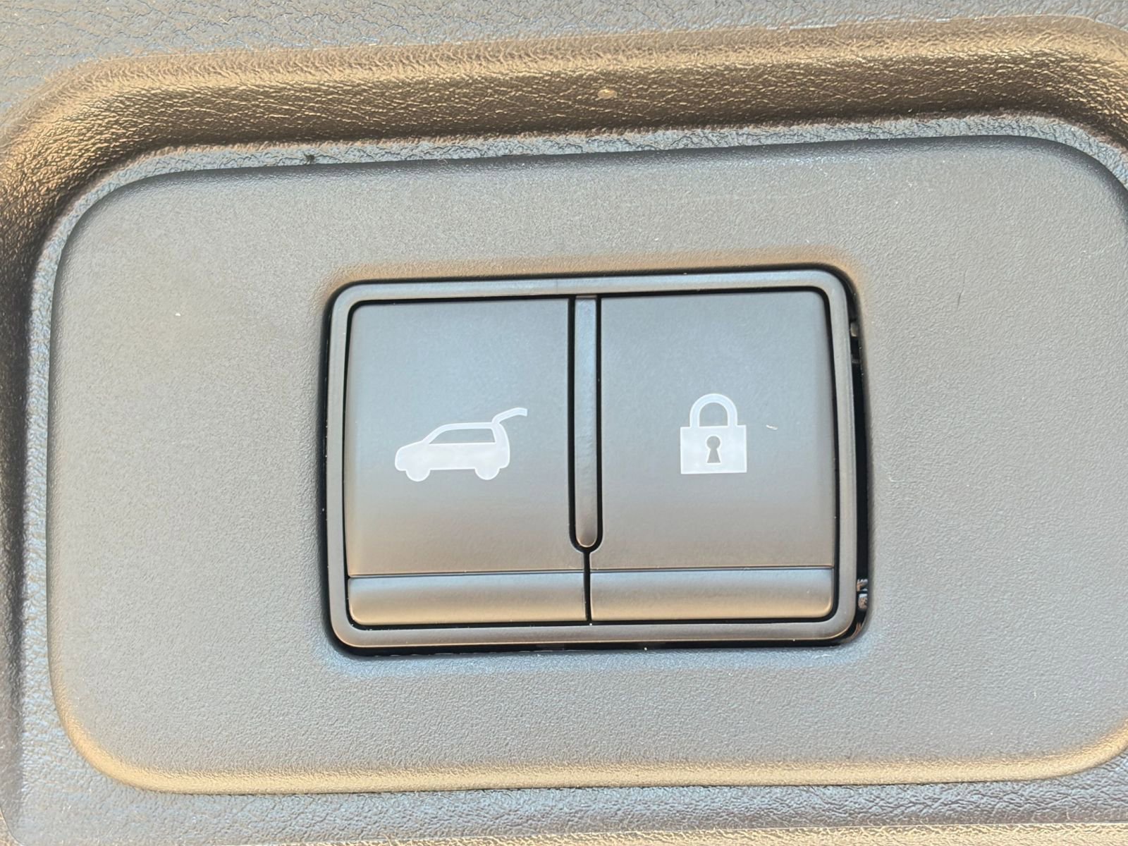 Thumbnail: 2025 Nissan Rogue - 21