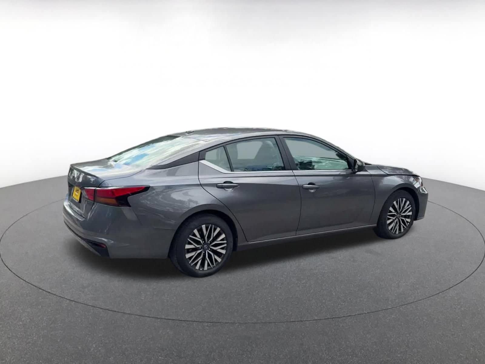 Thumbnail: 2026 Nissan Altima - 14