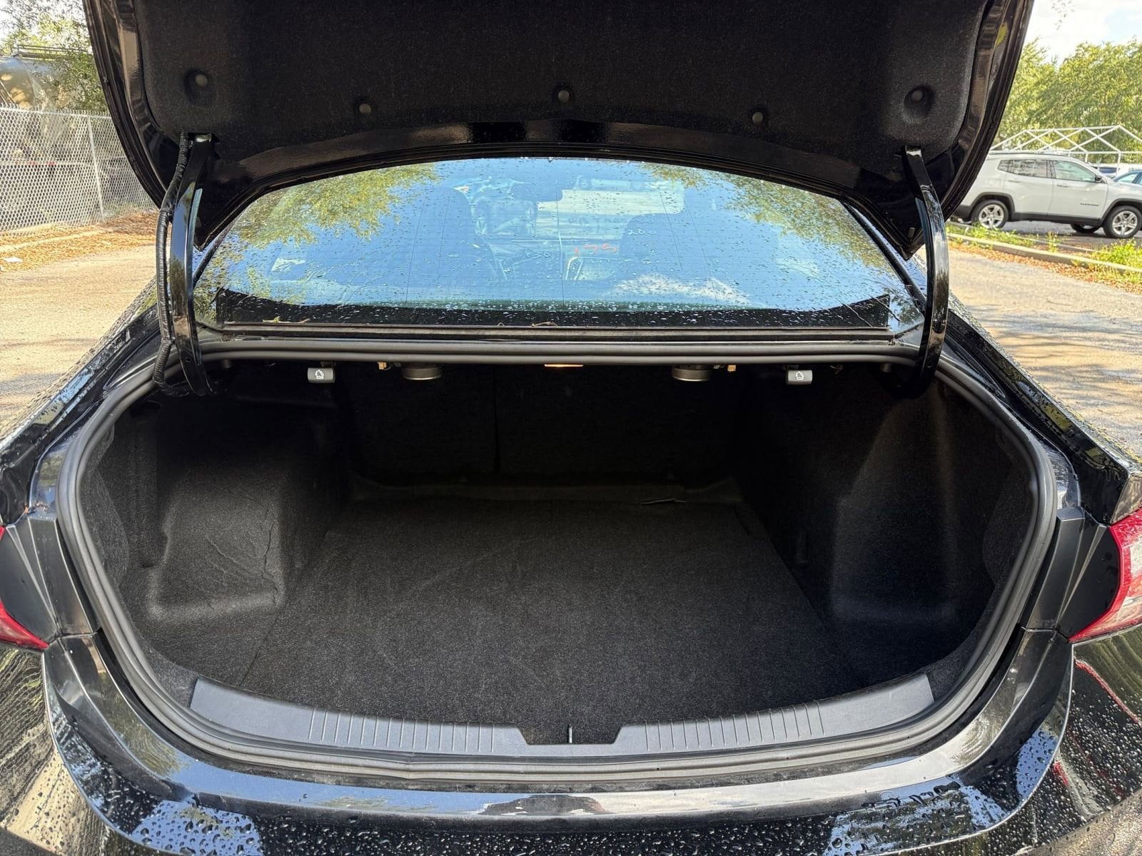 Thumbnail: 2024 Chevrolet Malibu - 24