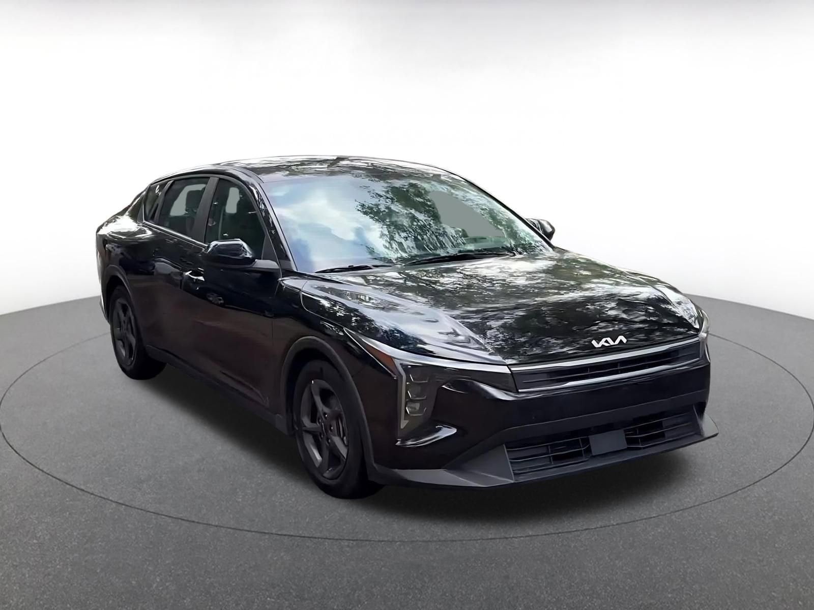 Thumbnail: 2025 Kia K4 - 3