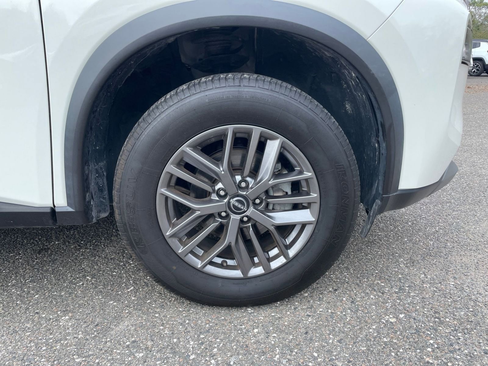 Thumbnail: 2023 Nissan Rogue - 29