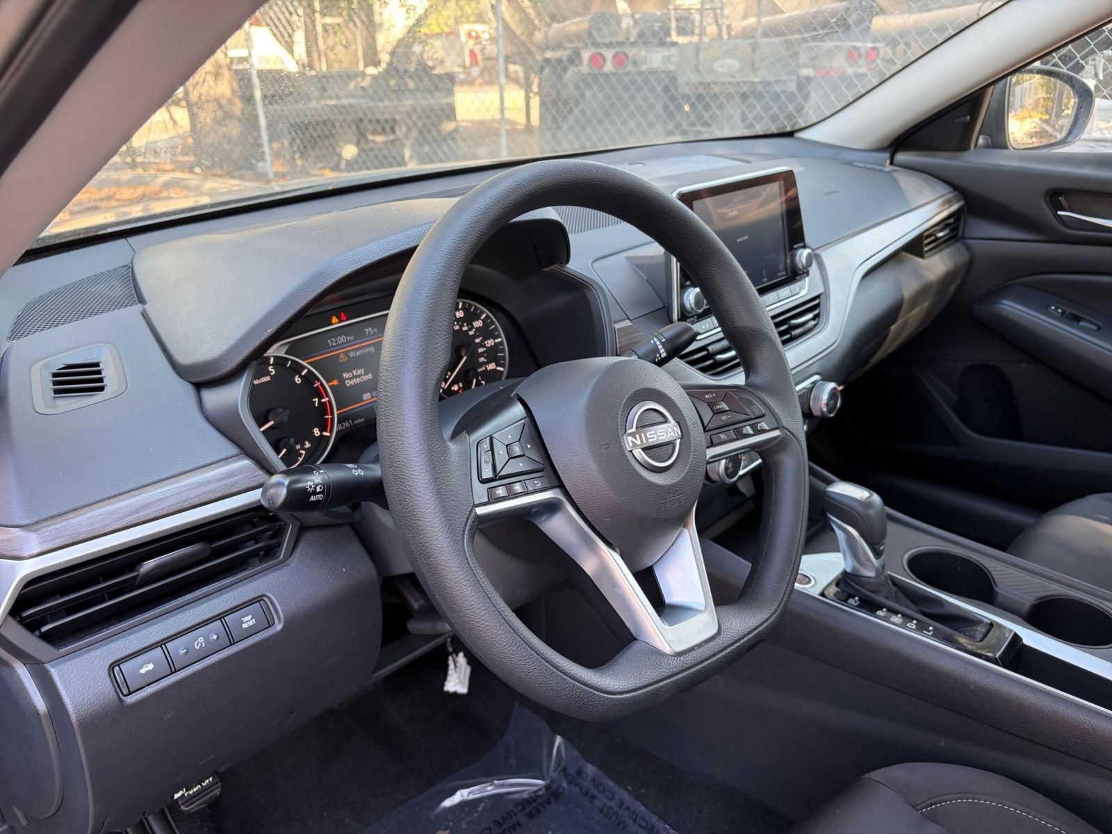 Thumbnail: 2025 Nissan Altima - 28