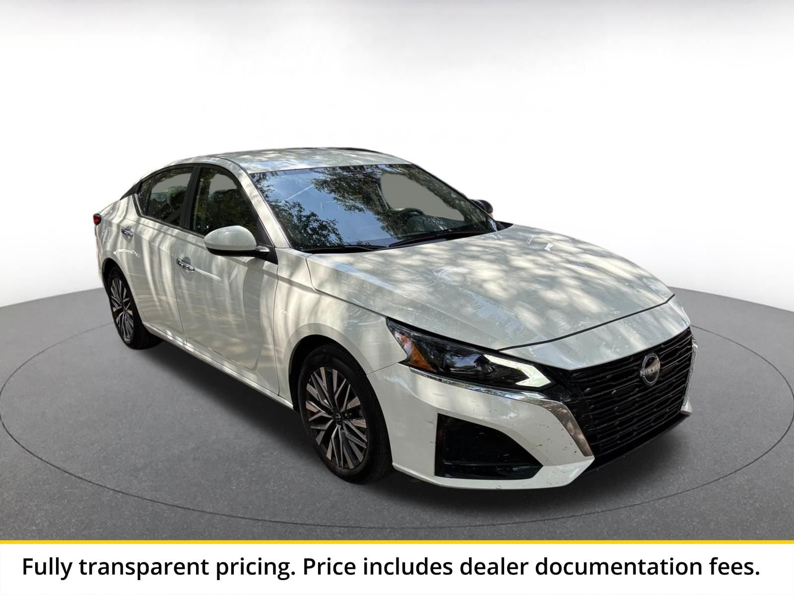 Thumbnail: 2025 Nissan Altima - 1