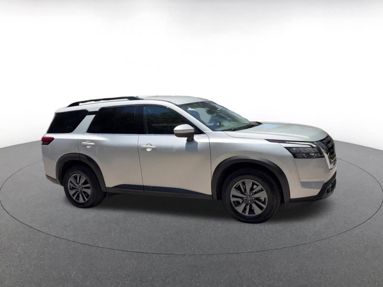 Thumbnail: 2025 Nissan Pathfinder - 2