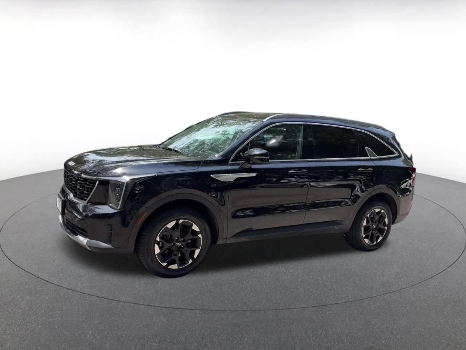 Thumbnail: 2024 Kia Sorento - 8