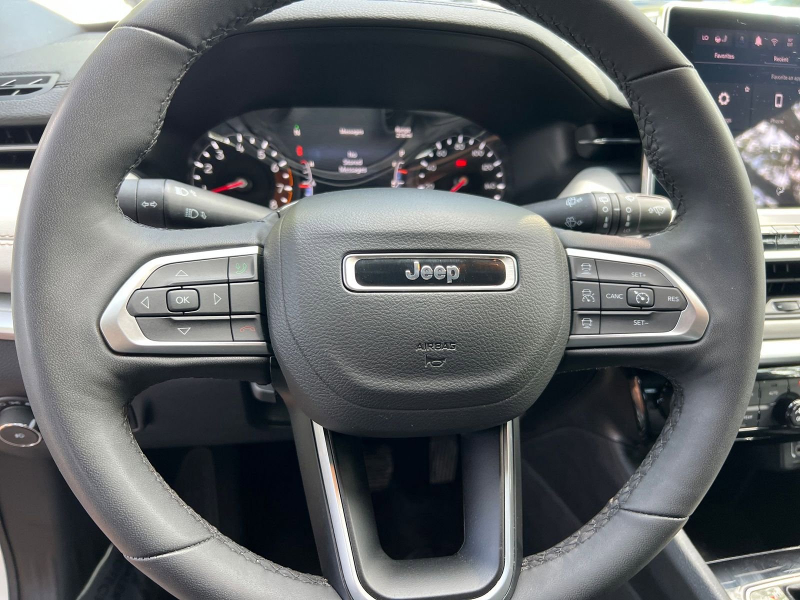 Thumbnail: 2025 Jeep Compass - 28