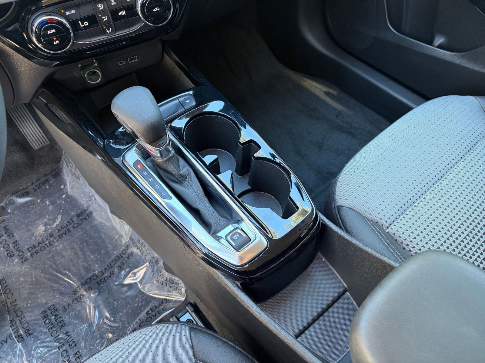 Thumbnail: 2025 Chevrolet Trax - 35