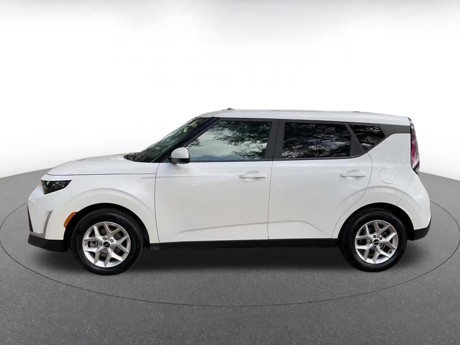 Thumbnail: 2025 Kia Soul - 9