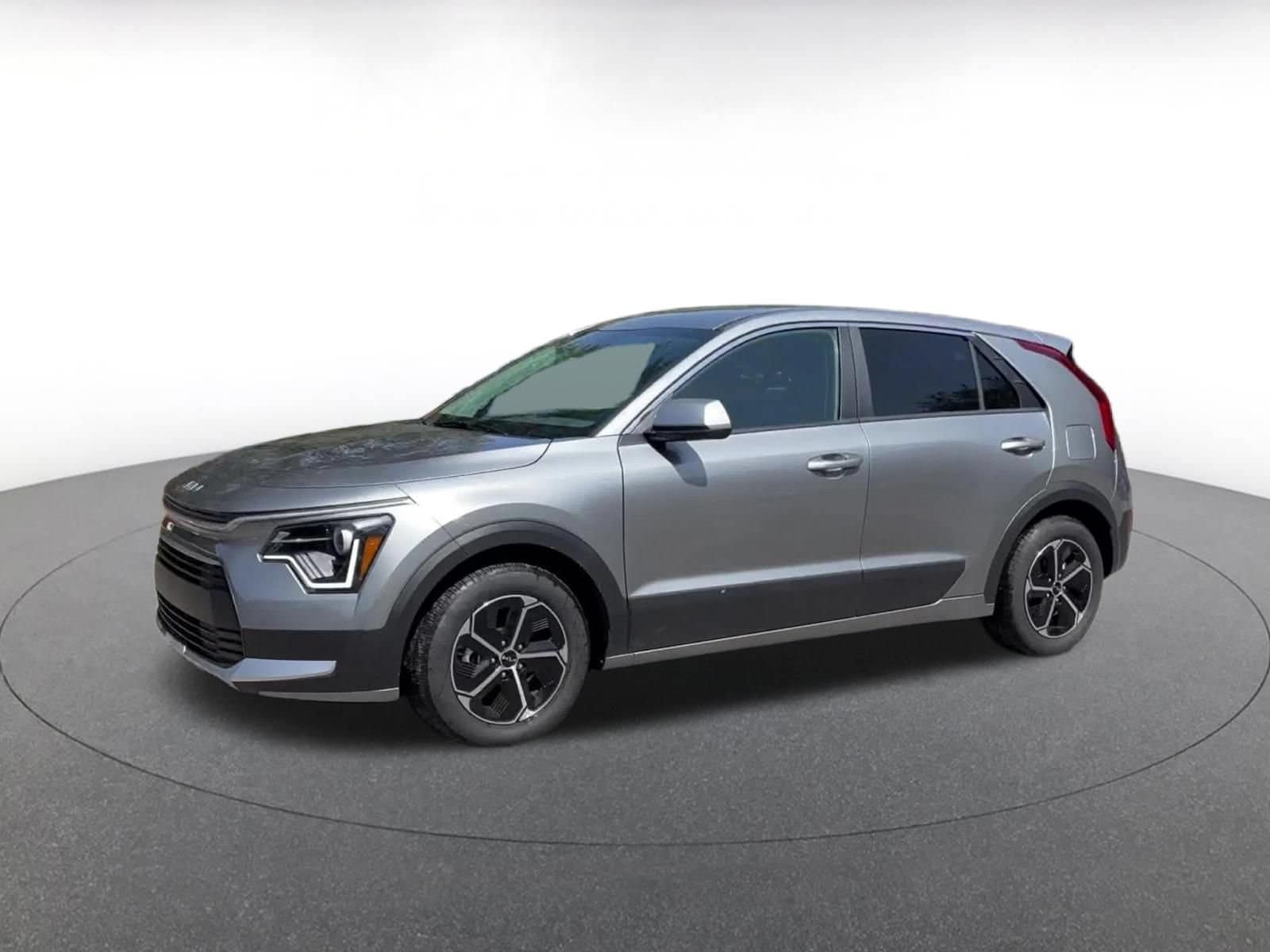 Thumbnail: 2026 Kia Niro - 8