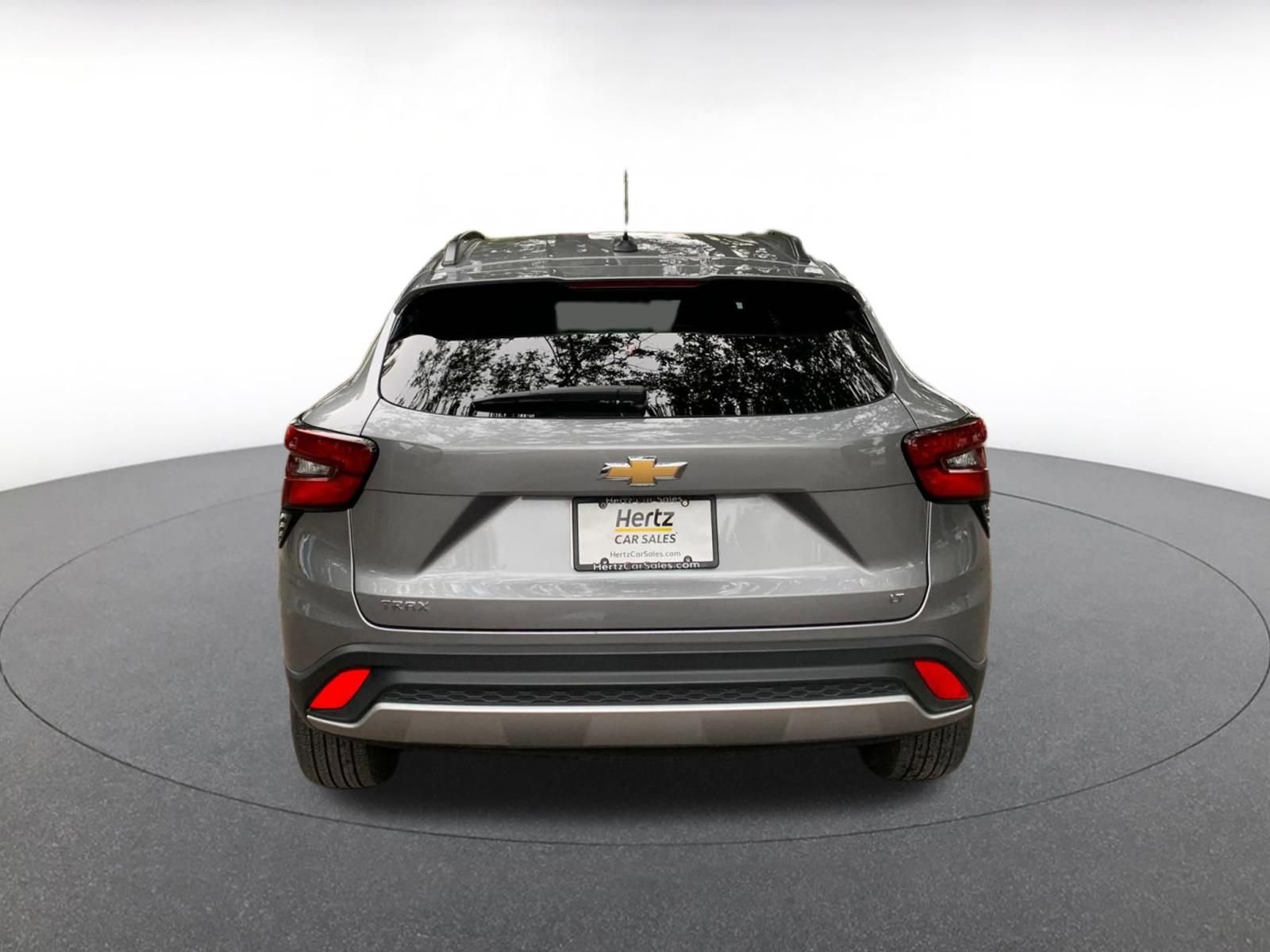 Thumbnail: 2025 Chevrolet Trax - 6